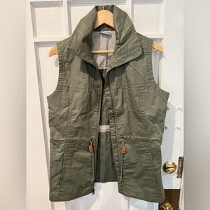Columbia Forest Green Vest